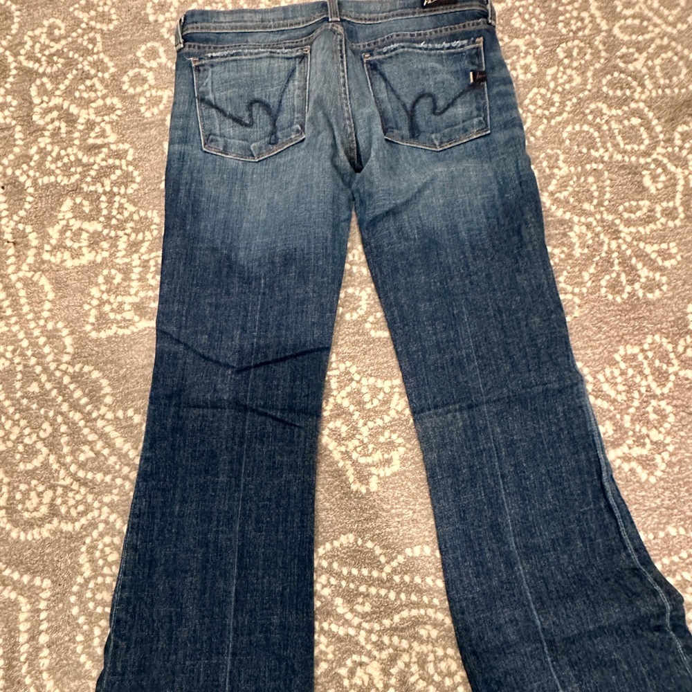 Citizens Of Humanity Jeans in Blue with Distressed Finish